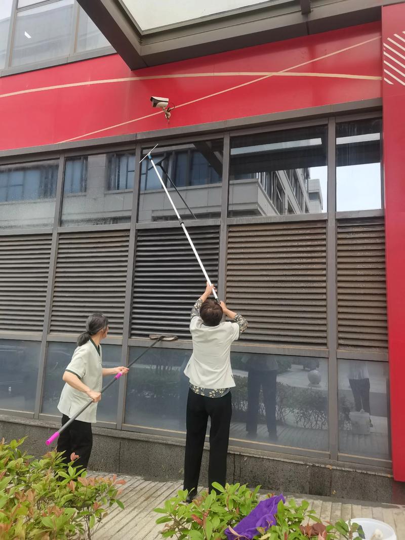 昆明家政:城市温度与温暖服务的缩影